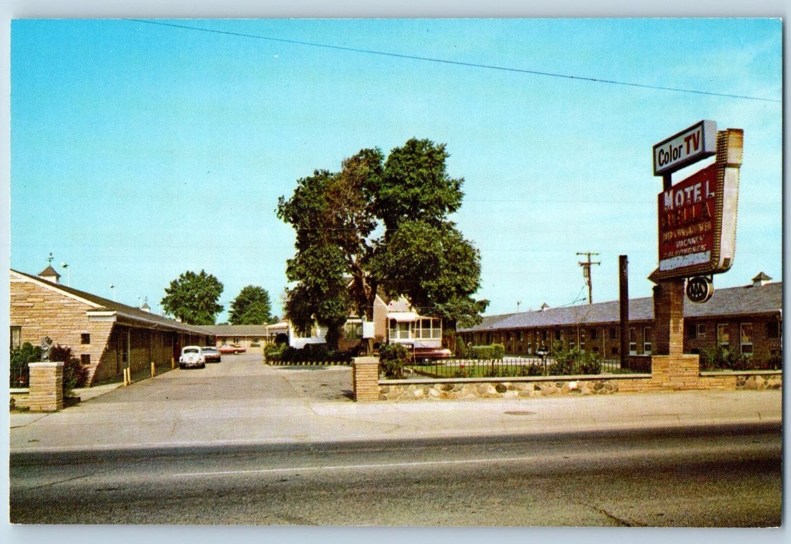 Center Line Michigan MI Postcard Bella Motel Exterior Roadside c1960's Signage
