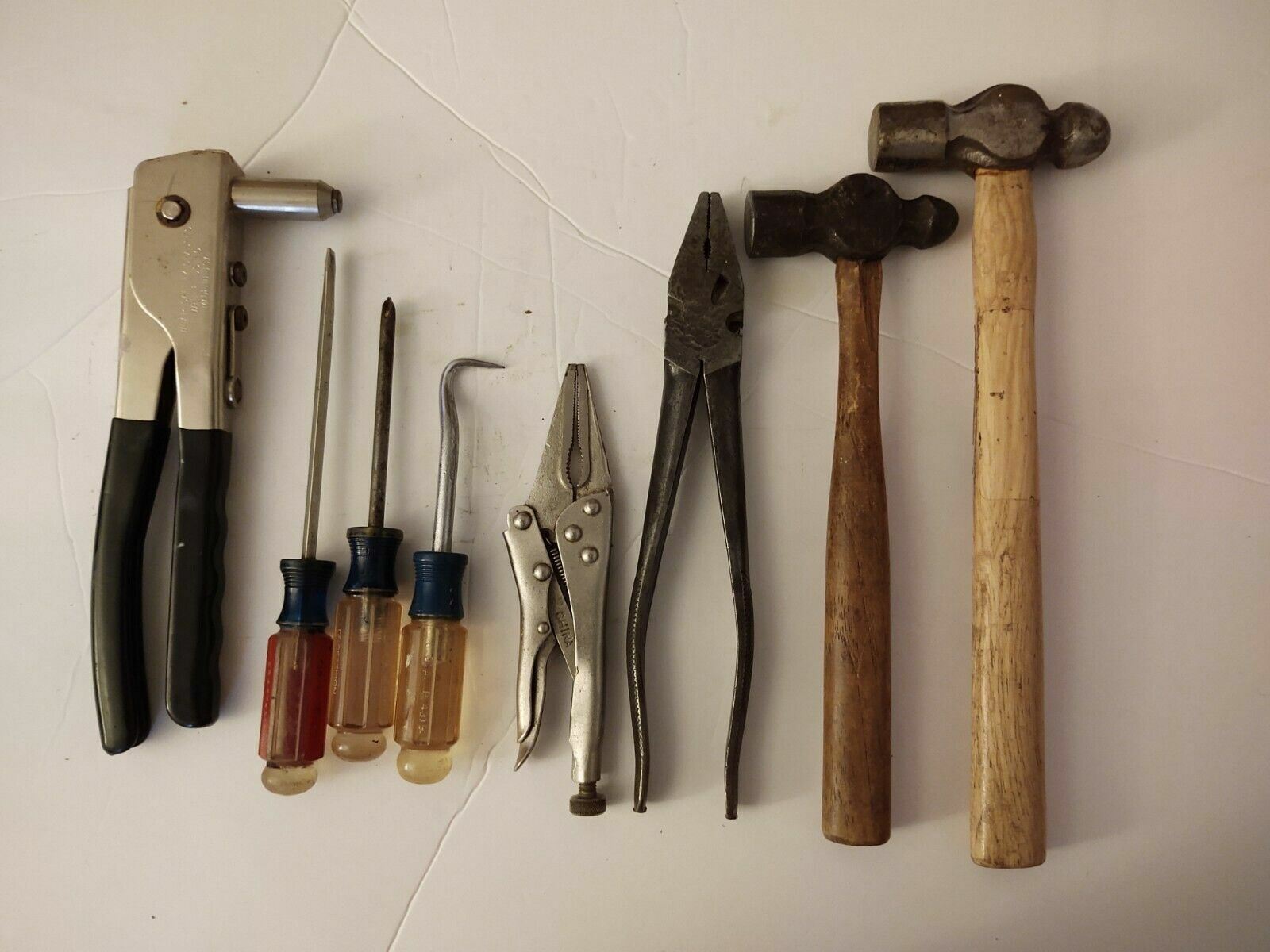 8 Piece Miscellaneous Tools