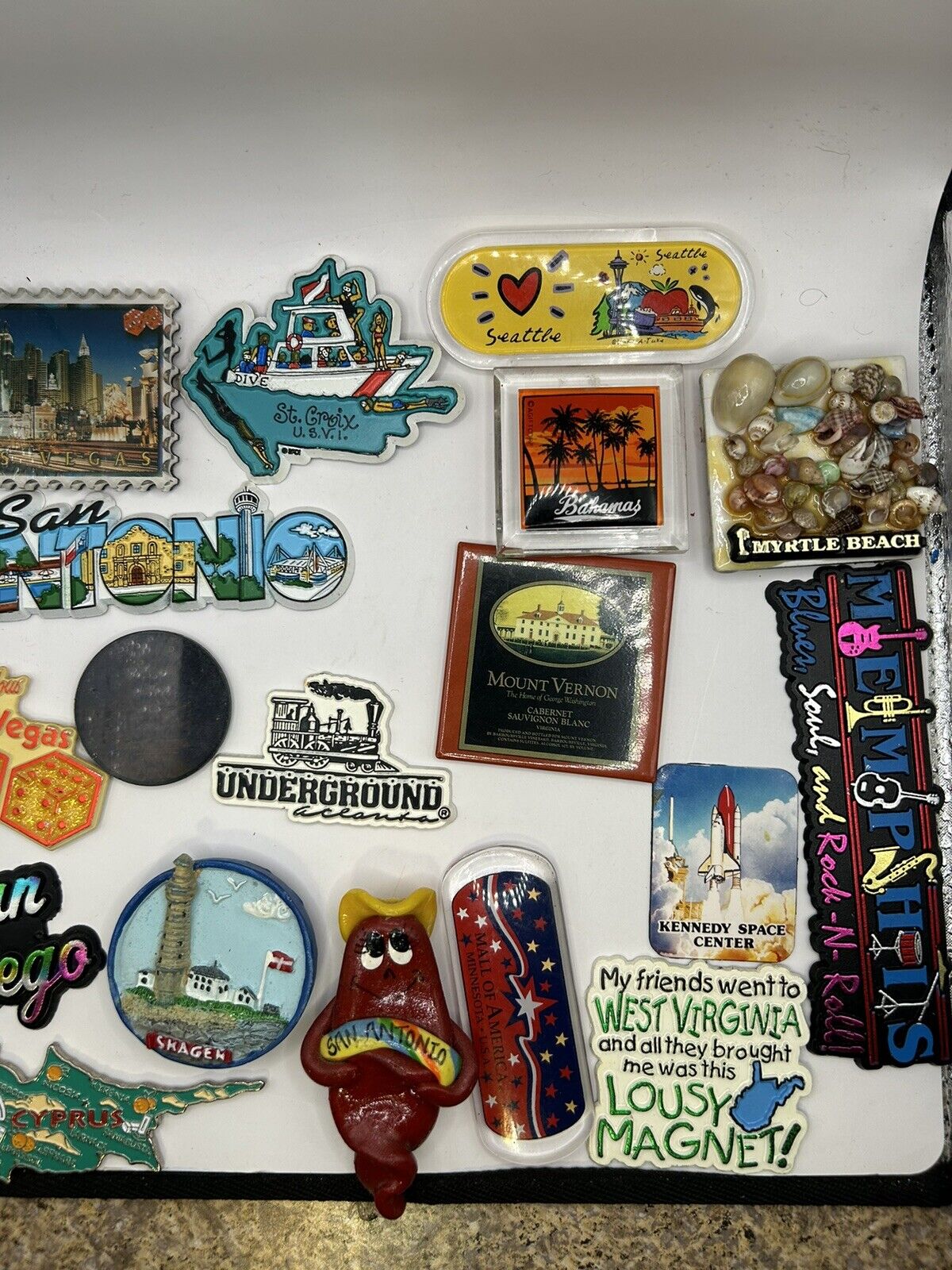 Vintage - 24 Refrigerator Magnet Lot Travel Tourism Destinations & More Florida