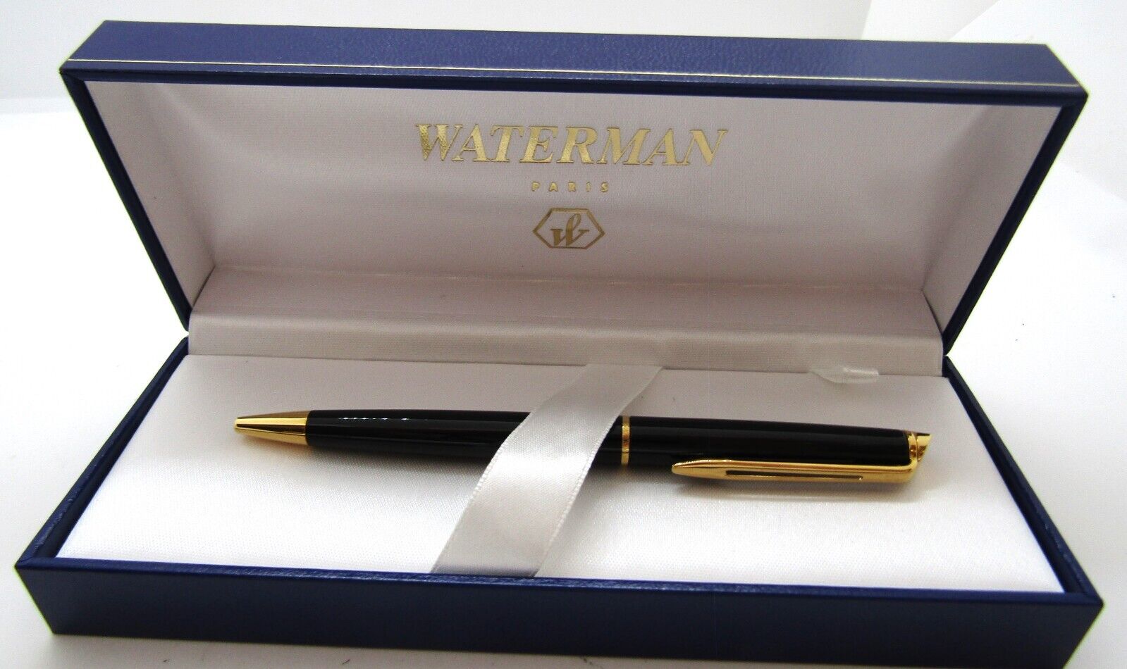 Waterman Hemisphere  Ballpoint Pen Matte Black & Gold Trim  New In Box