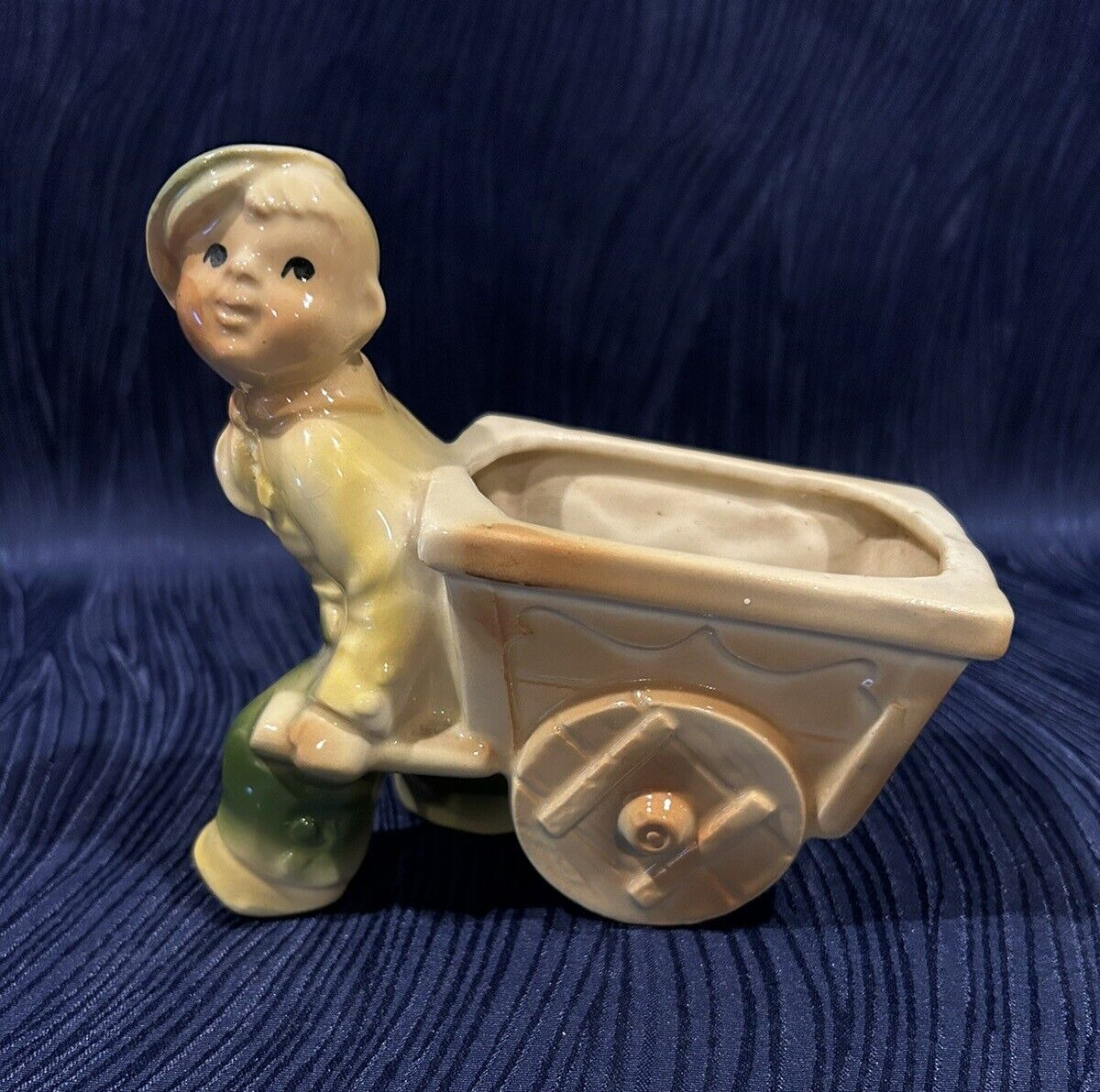 Shawnee Dutch Boy & Cart Ceramic Planter Stamped USA 750 ~ Vintage ~