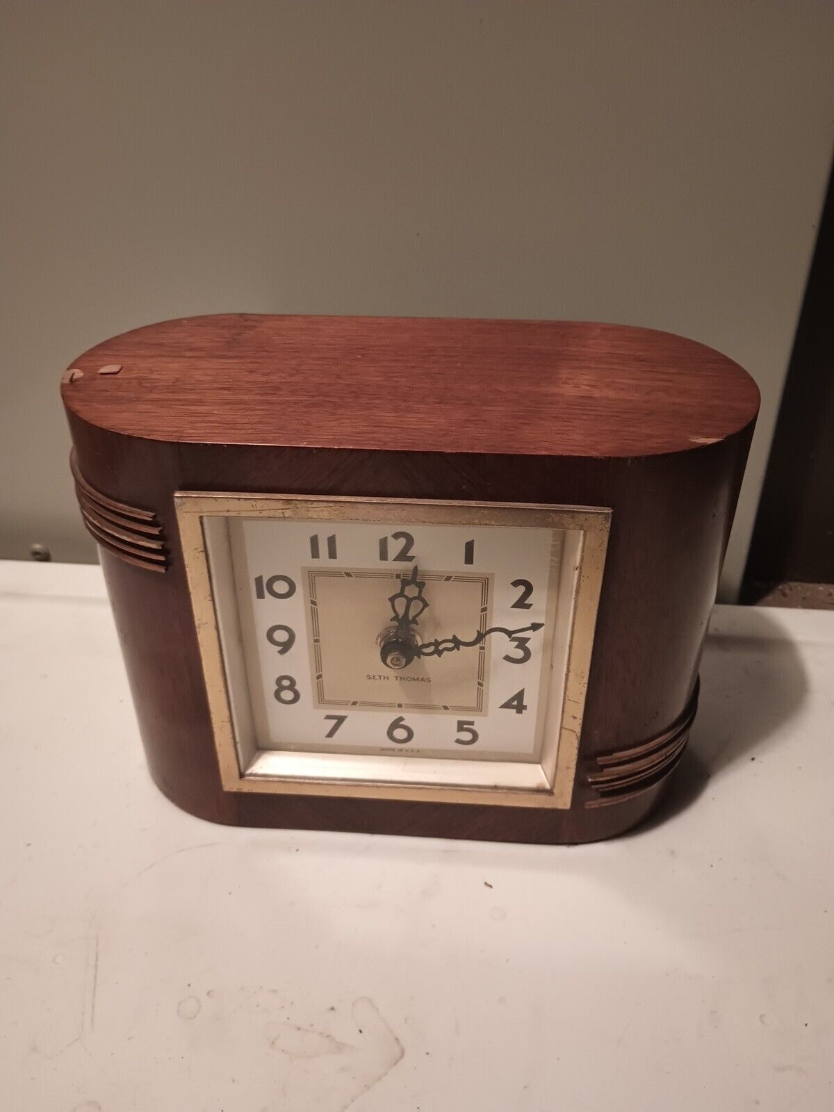 Vintage Seth Thomas Art Deco Mantle Clock... Converted To Battery Operated 